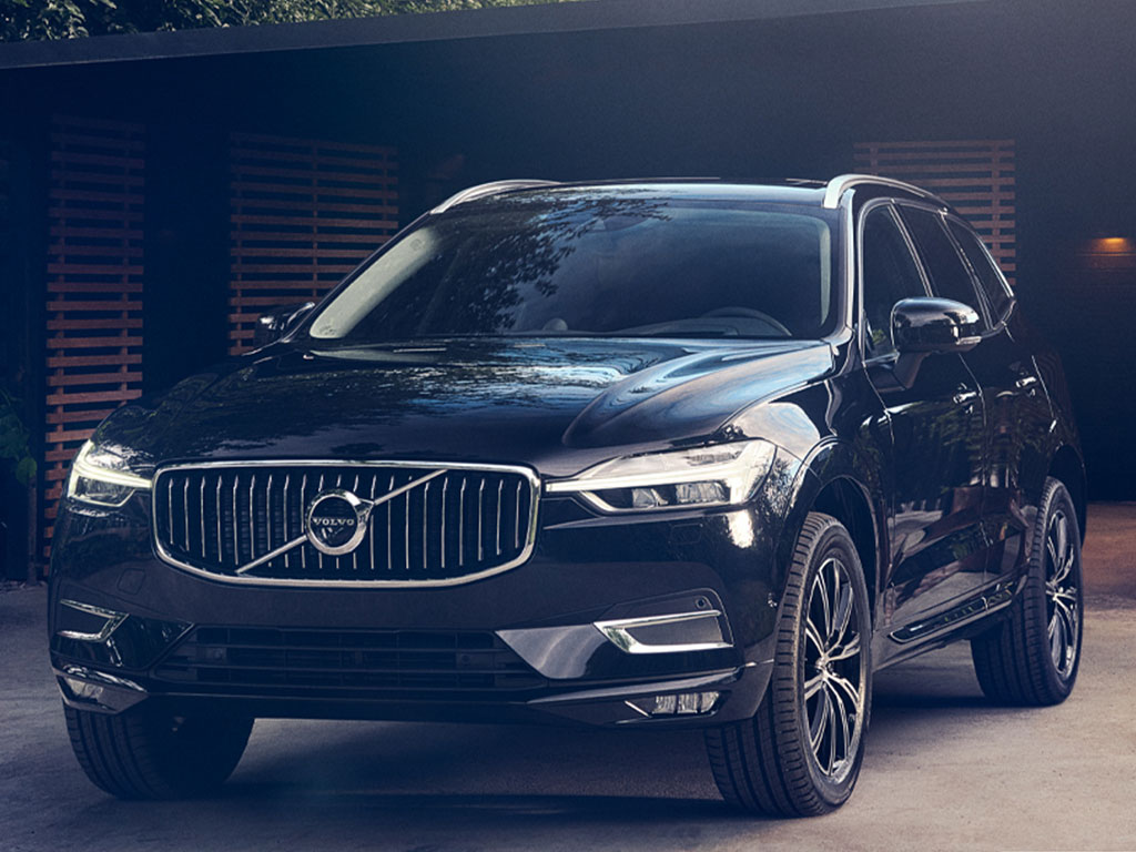 Volvo XC60 B5 R-DESIGN AWD